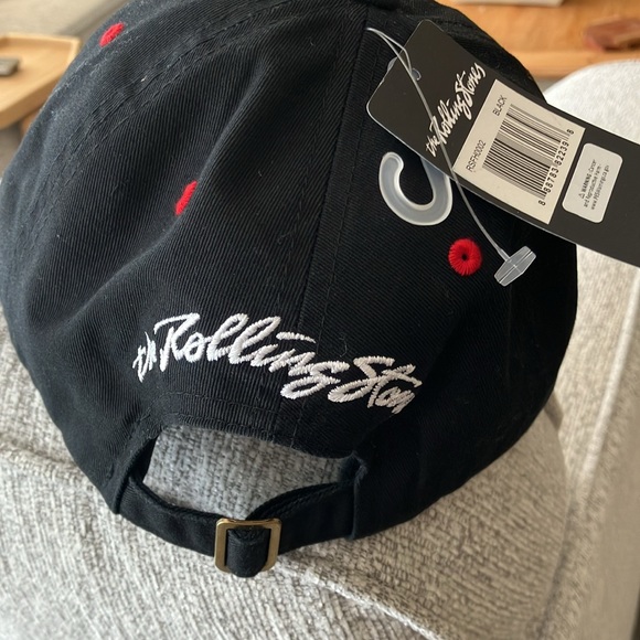 Cap - Picture 2 of 7